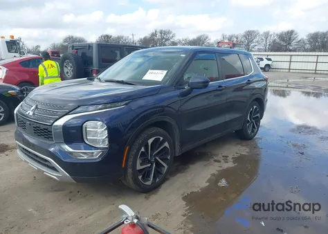 2024 Mitsubishi Outlander Se 2.5 2Wd/Se Black Edition S-Awc/Se Black Edition W/Pano Roof из США, поврежденный, VIN JA4J3VA87RZ069462